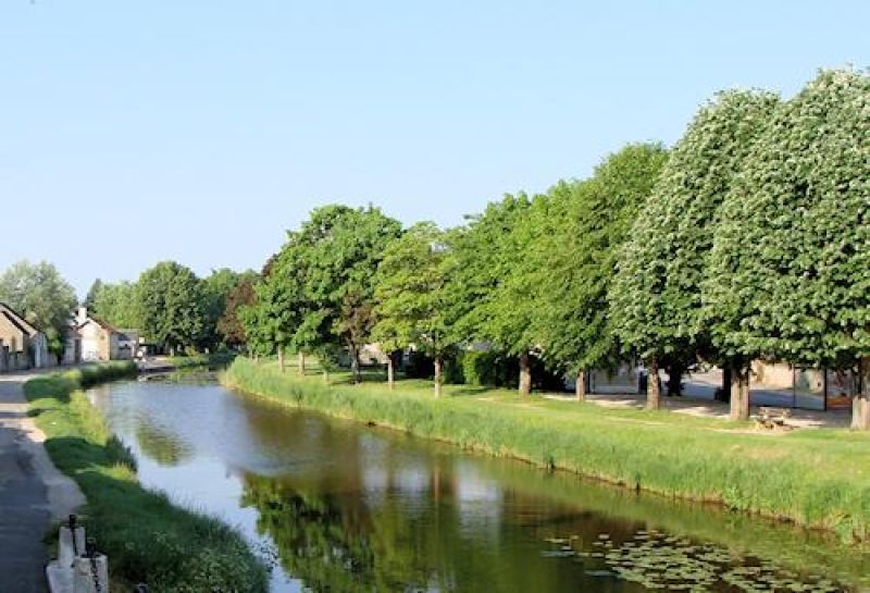 image de Curage du bief de Donnery du canal d’Orléans